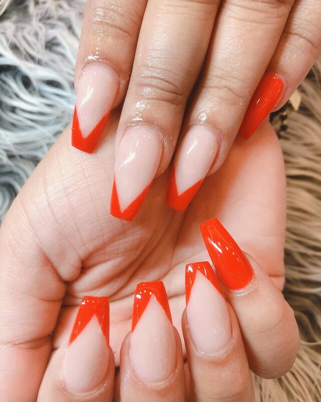 The Art Behind Custom Nail Design